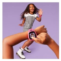 LOL Surprise Smartwatch, Camera & Game 12 LOL Surprise Smartwatch, Camera & Game