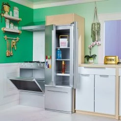 Rainbow High House Playset- 3-Story Wood Doll House (4-ft Tall And 3-FT Wide), Fully Furnished 16 Rainbow High House Playset- 3-Story Wood Doll House (4-ft Tall And 3-FT Wide), Fully Furnished