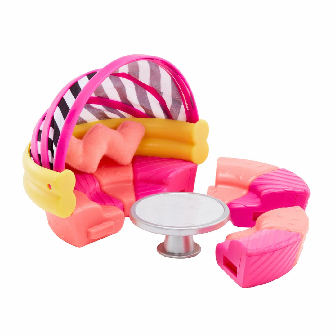 L.O.L. Surprise! Official Store LOL Surprise OMG House Of Surprises Daybed Playset With Suite Princess With 8 Surprises 6 L.O.L. Surprise! Official Store LOL Surprise OMG House Of Surprises Daybed Playset With Suite Princess With 8 Surprises