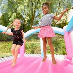 The World Of LOL Surprise LOL Surprise Jump 'n Slide Bouncer