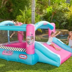 The World Of LOL Surprise LOL Surprise Jump 'n Slide Bouncer